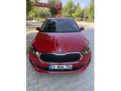 Sahibinden Skoda Fabia 1.0 TSI Premium 2025 Model 