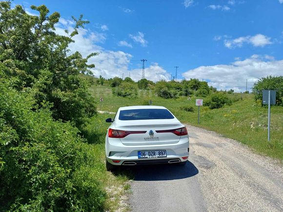 Sahibinden Renault Megane 1.3 TCe Joy 2022 Model 