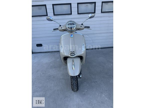 ORJİNAL KASK VE GÖZLÜK HEDİYELİ 2024 VESPA GTS ABS 250CC