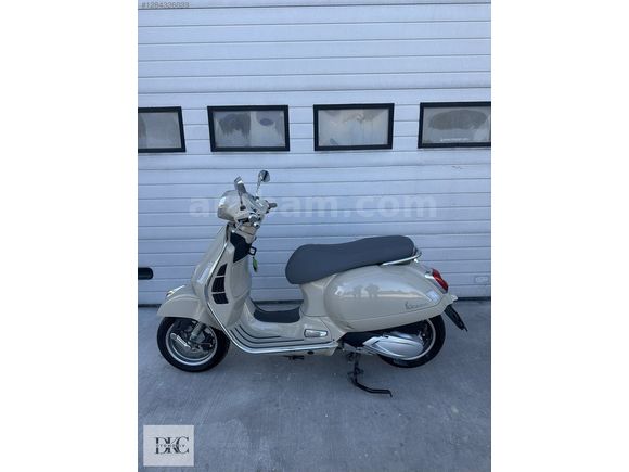 ORJİNAL KASK VE GÖZLÜK HEDİYELİ 2024 VESPA GTS ABS 250CC