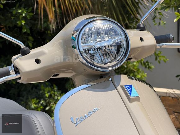 BOYASIZ 2025 ÇIKIŞLI VESPA GTS 250