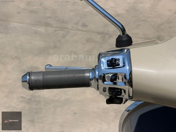 BOYASIZ 2025 ÇIKIŞLI VESPA GTS 250