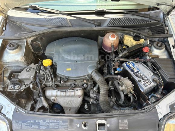 SAHİBİNDEN SATILIK TEMİZ CLIO 