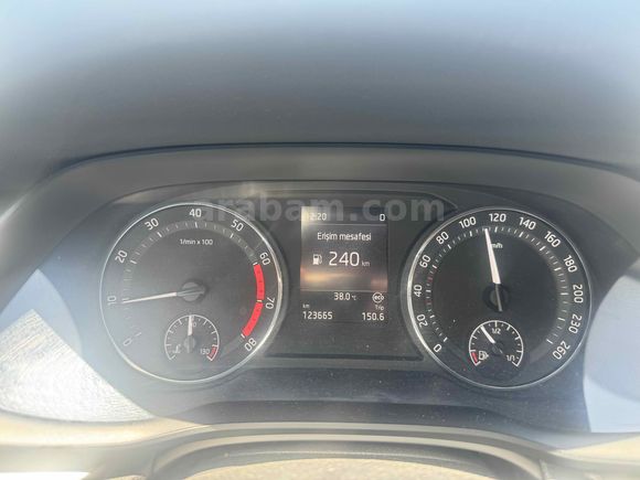 Sahibinden Hatasız Servis Bakımlı Octavia 1.0 e-Tec Elite