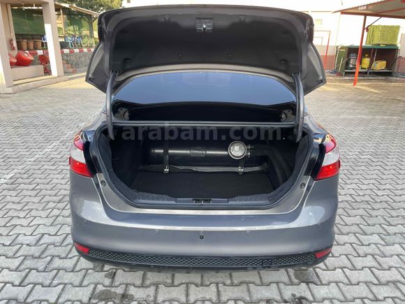 Sahibinden Ford Focus 1.6 Ti-VCT Style 2012 Model 