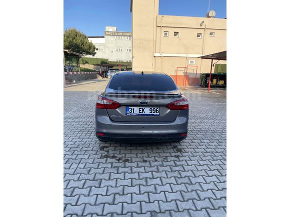 Sahibinden Ford Focus 1.6 Ti-VCT Style 2012 Model 