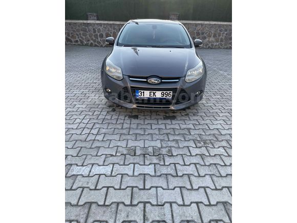 Sahibinden Ford Focus 1.6 Ti-VCT Style 2012 Model 