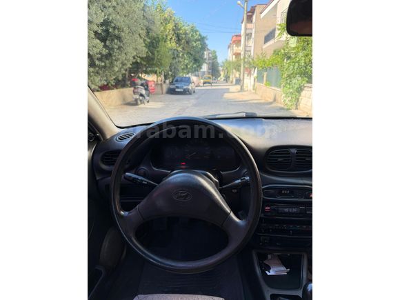 Sahibinden Hyundai Accent 1.3 LS 1998 Model