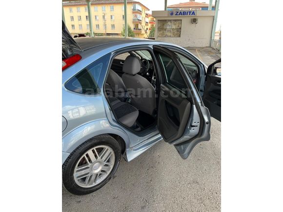 Sahibinden Ford Focus 1.6 Trend 2006 Model