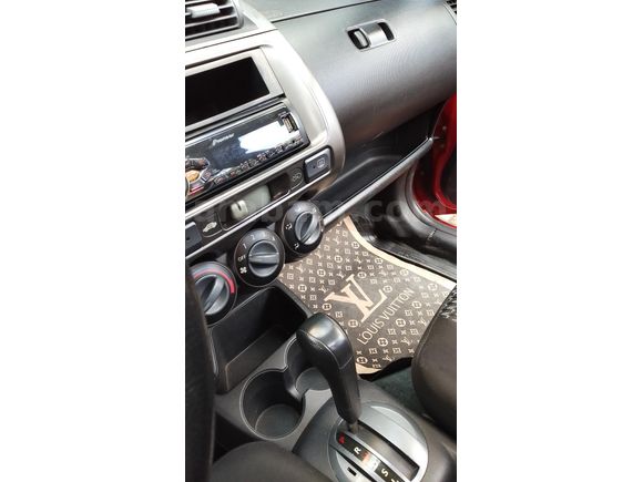 Sahibinden Honda Jazz 1.4 ES 2004 Model