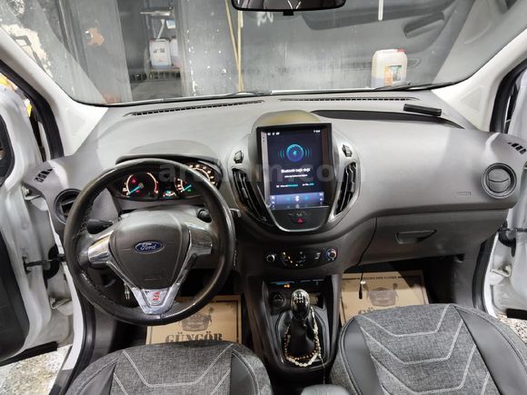 TEMİZ AİLE ARACI OTOMOBİL RUHSATLI
