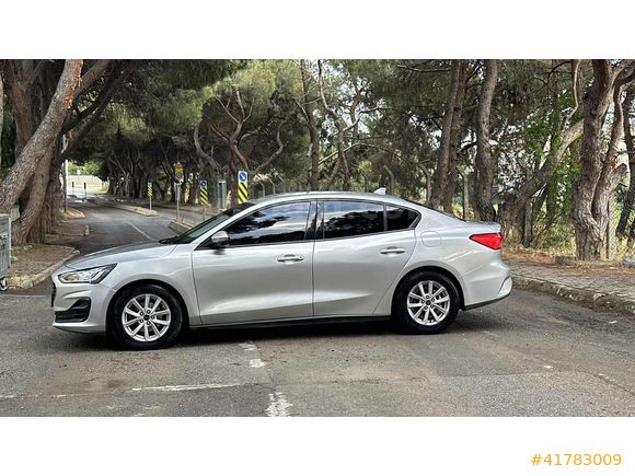 2024 FOCUS 1.5 E.BLUE TRENDX*DEĞİŞENSİZ*TR EN UYGUNU*FIRST ARACI