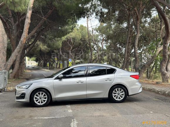 2024 FOCUS 1.5 E.BLUE TRENDX*DEĞİŞENSİZ*TR EN UYGUNU*FIRST ARACI