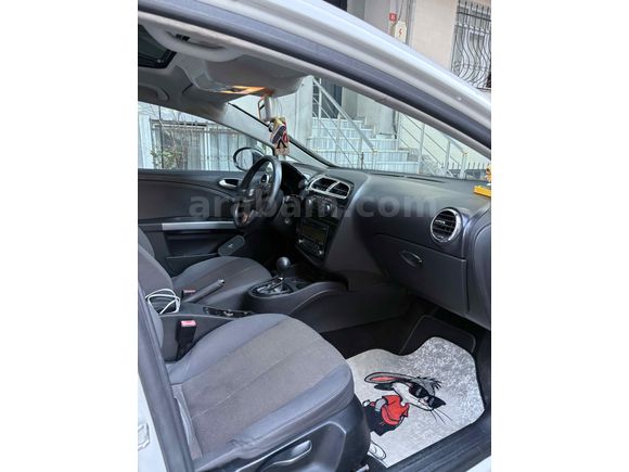 Sahibinden Seat Leon 1.6 TDI CR Style 2011 Model 