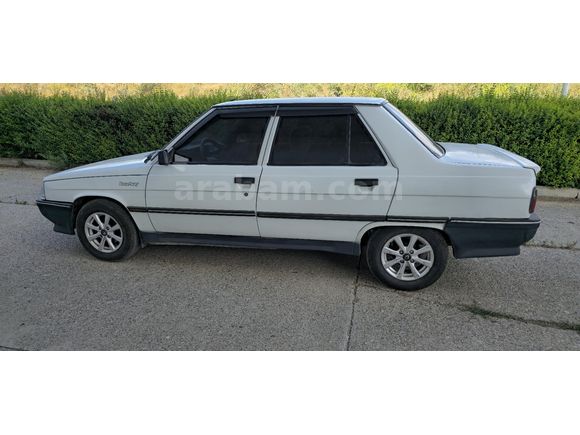 Sahibinden Renault R 9 1.4 Broadway 1994 Model