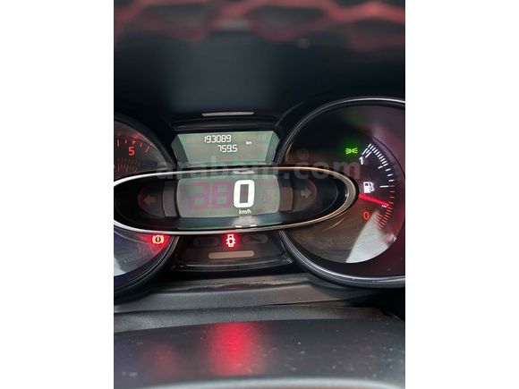 Sahibinden Renault Clio 1.5 dCi Joy 2016 Model  193.000 km Beyaz
