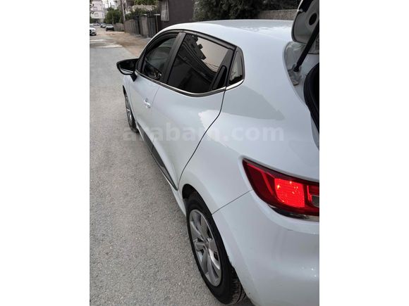 Sahibinden Renault Clio 1.5 dCi Joy 2016 Model  193.000 km Beyaz