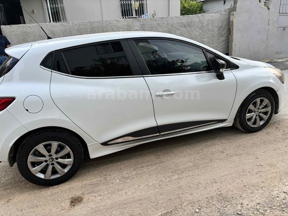 Sahibinden Renault Clio 1.5 dCi Joy 2016 Model  193.000 km Beyaz