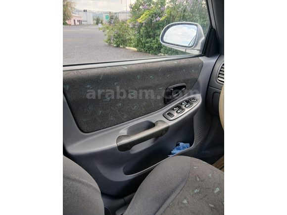 Sahibinden Hyundai Accent 1.5 GLS 2001 Model