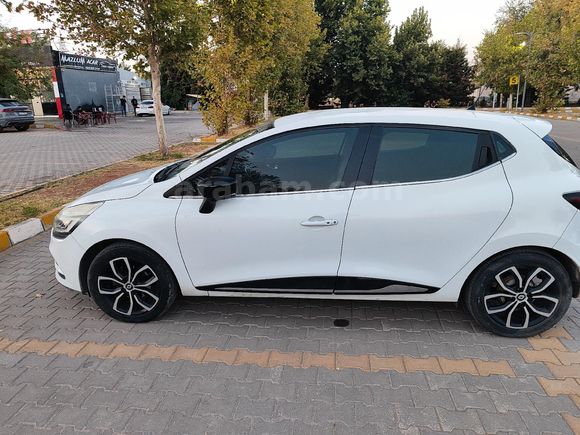 Öğretmenden Renault Clio 1.5 dCi Icon 2016 Model