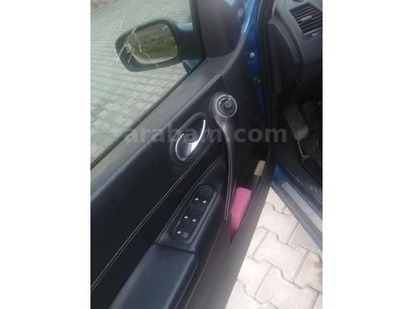 Sahibinden Renault Megane 1.6 Dynamique 2005 Model Konya 197.000 km Mavi