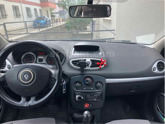 MEMUR’dan  Bakımlı,Sorunsuz Clio 3(MOTOR YENİ)
