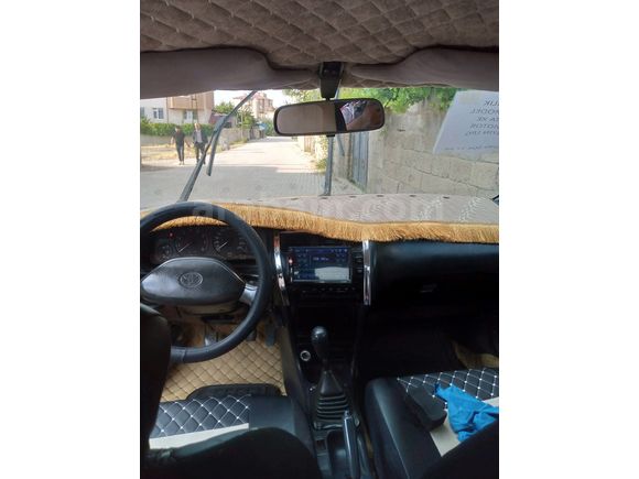 1995 TOYOTA COROLLA 1.3 XE EFSANE KASA