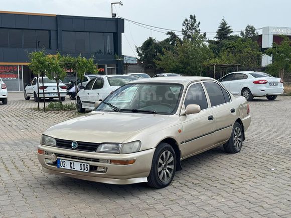 1995 TOYOTA COROLLA 1.3 XE EFSANE KASA