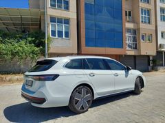 Sahibinden Volkswagen Passat 1.5 eTSI 150 PS R-Line DSG 2025 150 km Beyaz 
Üst segment bir araç ya da İzmir içinde yeni daire ile takas olabilir.