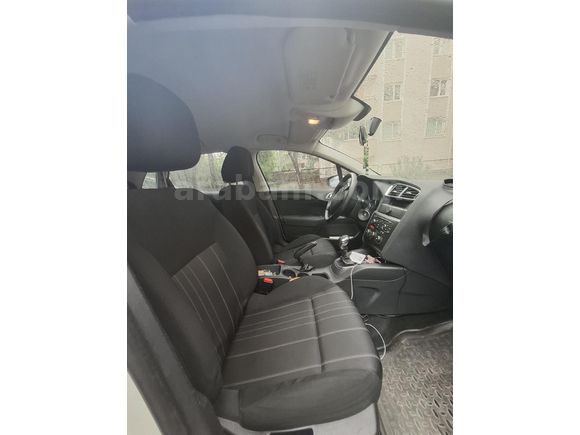 Sahibinden Citroen C4 1.4 VTi Easy 2014 Model