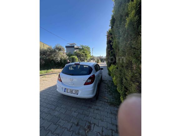 Sahibinden Opel Corsa 1.3 CDTI Essentia 2011 Model 