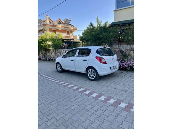 Sahibinden Opel Corsa 1.3 CDTI Essentia 2011 Model 