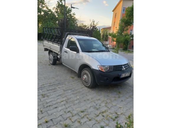 Sahibinden Mitsubishi L 200 Inform