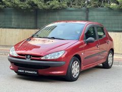 PEUGEOT 206 1.4 XR OTOMATİK VİTES 203.000 KM K.KARTINA 12 TAKSİT