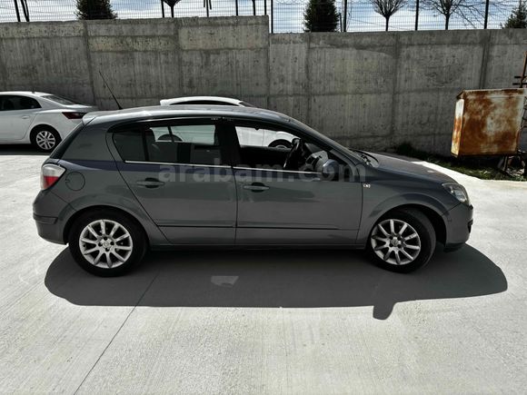 Sahibinden Opel Astra 1.6 Elegance 2006 Model  267.000 km Gri