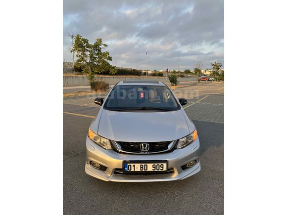 Sahibinden Honda Civic 1.6i VTEC Eco Elegance 2015 Model 