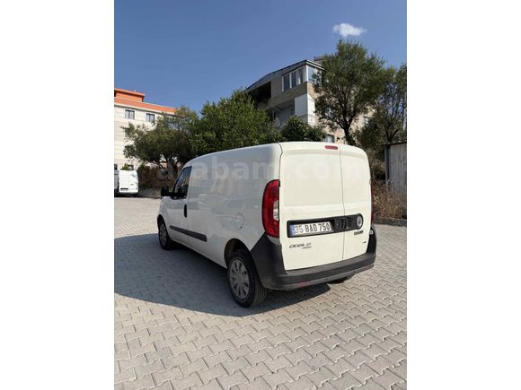 Değişensiz doblo maxi klimalı düşük km