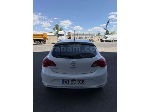 Sahibinden Opel Astra 1.6 Edition 2014 Model 