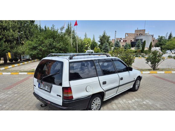 karavan ruhsatlı astra sw 1.6