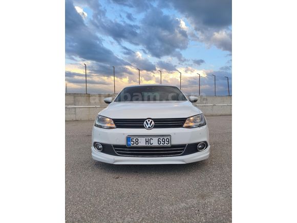 MEMURDAN TEMİZ VE BAKIMLI JETTA