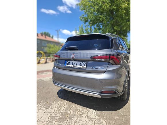 öğretmenden Fiat Egea Cross