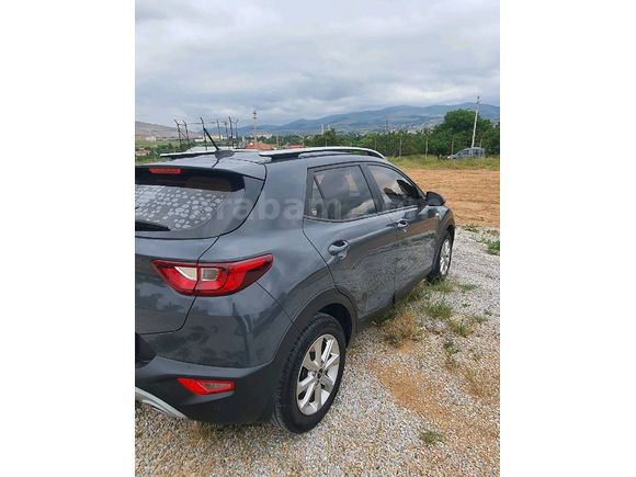 Sahibinden Kia Stonic 1.4 MPI Elegance 2021 Model 