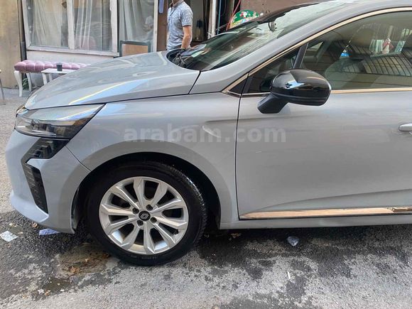 Sahibinden Renault Clio 1.0 TCe Evolution 2024 Model  (GSR2) paket  (((son fiyat gelen alır )))