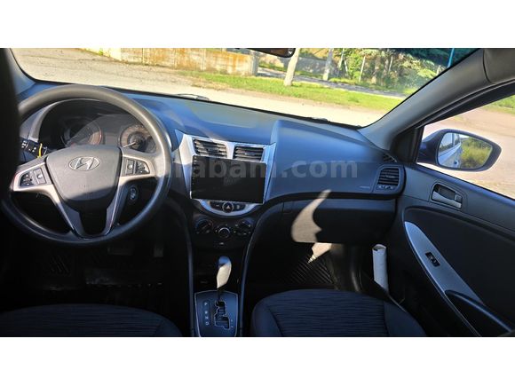Sahibinden Hyundai Accent Blue 1.6 CRDI Mode Plus 2017 Model