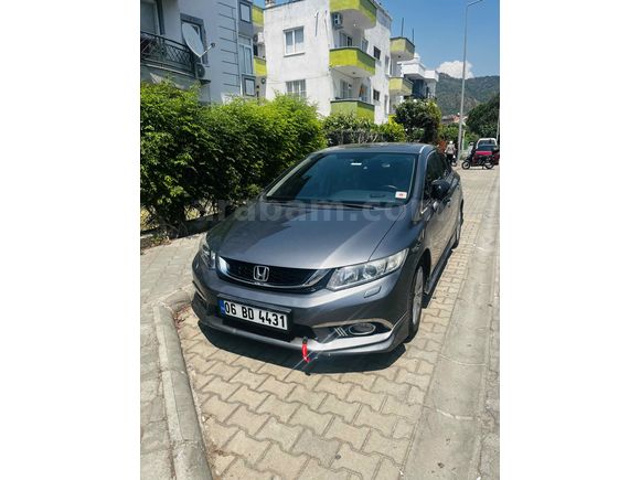 Sahibinden Honda Civic 1.6 Elegance 2012  40.yıl