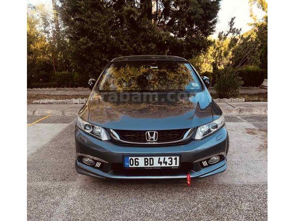 Sahibinden Honda Civic 1.6 Elegance 2012  40.yıl