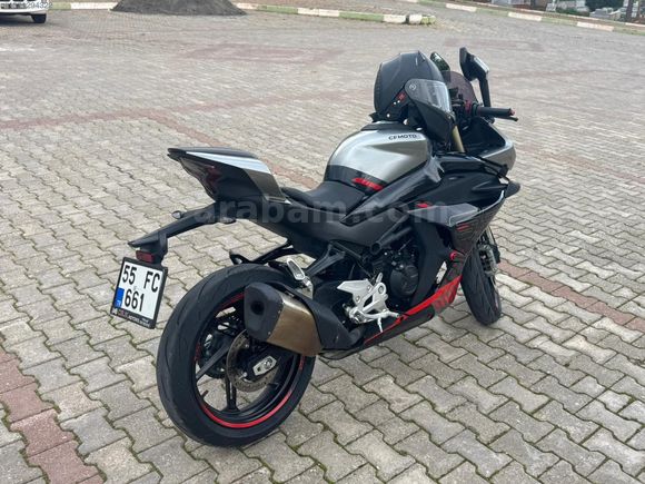 SATILIK HATASIZ BOYASIZ SIFIR AYARINDA2023 MODEL CFMOTO SR 450CC