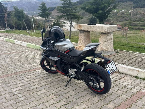 SATILIK HATASIZ BOYASIZ SIFIR AYARINDA2023 MODEL CFMOTO SR 450CC