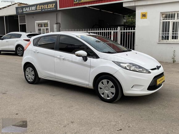 ÖZYILDIZ dan 2012 model FORD FİESTA 1.4 TDCİ TREND