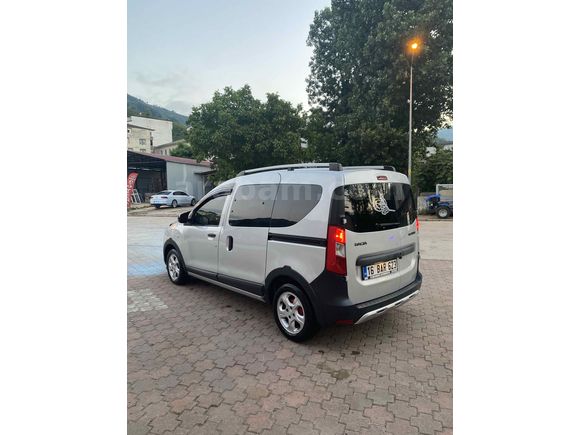 Memurdan Dacia Dokker 1.5 DCi Stepway 2015 Model 